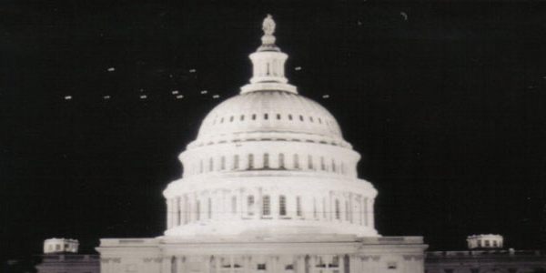 НЛО над Белым домом в США в 1952 году
